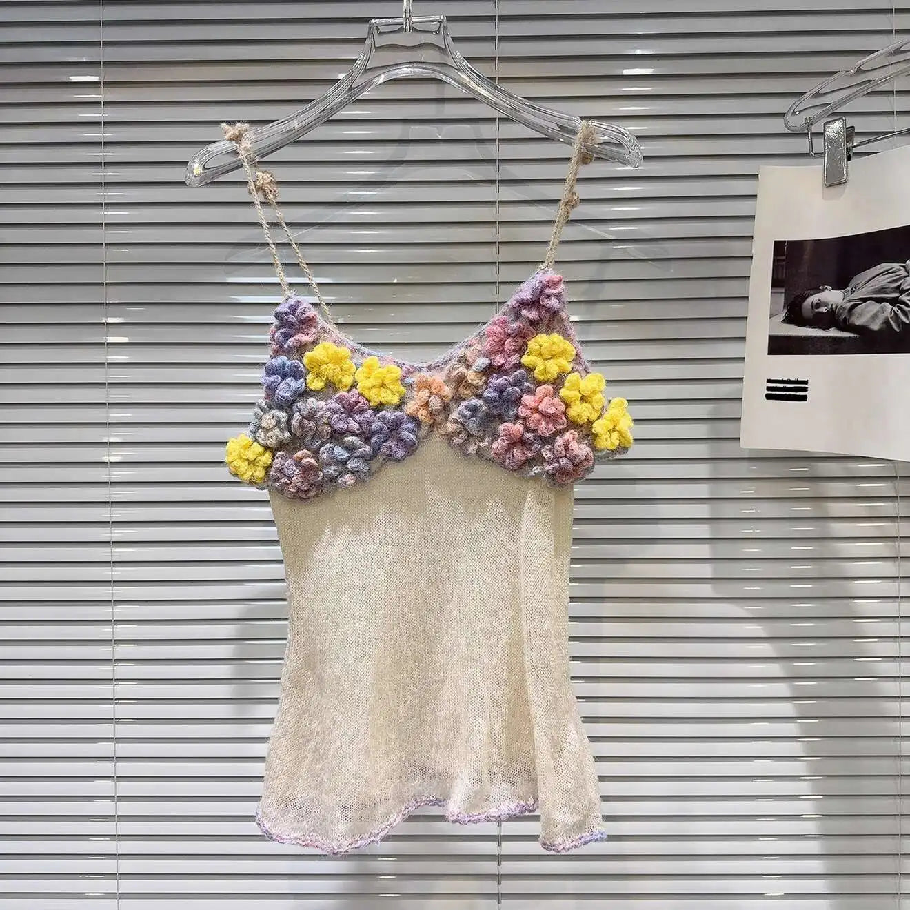 Colorful Embroidered Flower Slim Camisole Shirt