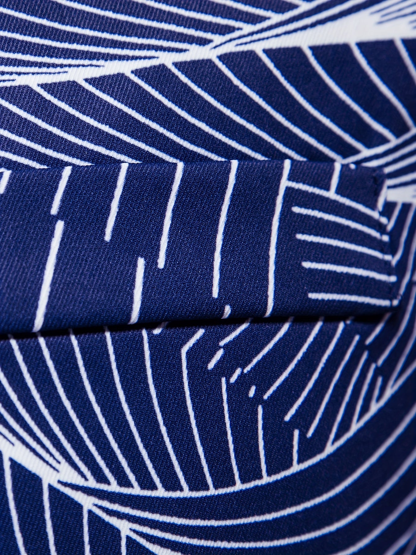 Geometric Wave Printed Blazer Fashion