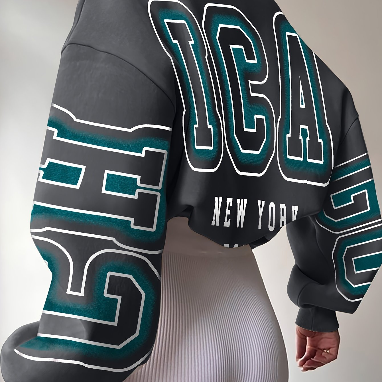 Alphabet Print Knit Fashion Sweatshirt